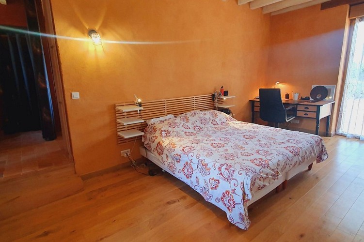 Gîte La Thébaïde RDJ