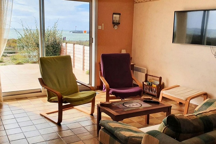 Face à l'océan Gîte Caprice d'Eole au rdc d'une maison  à La Turballe.