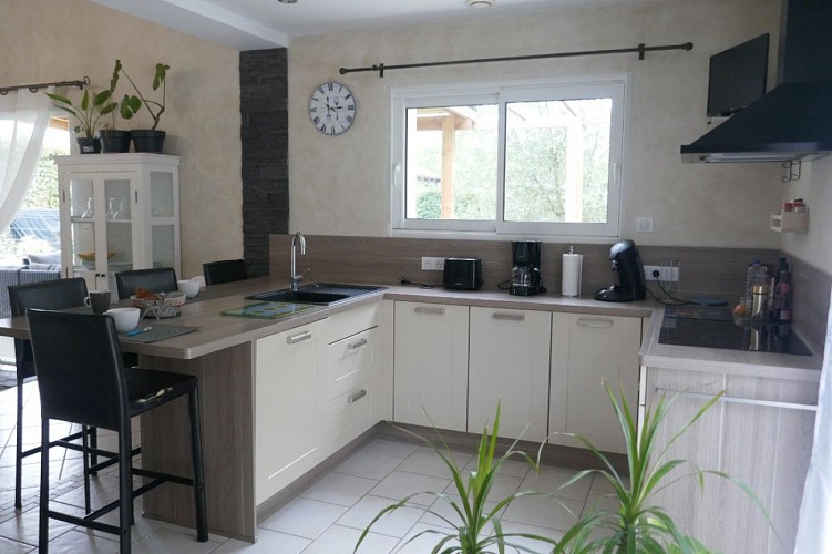 Maison de campagne avec grand jardin située à Martinet