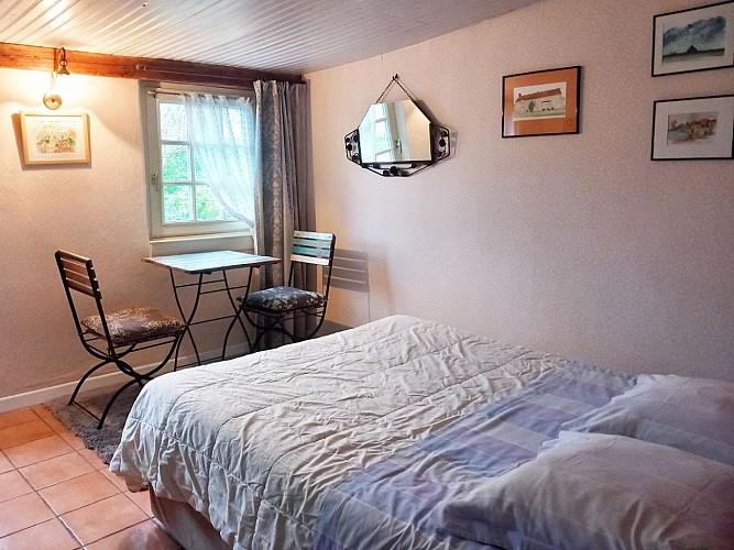 Vue jardin - chambres d'hôtes le chat qui grogne