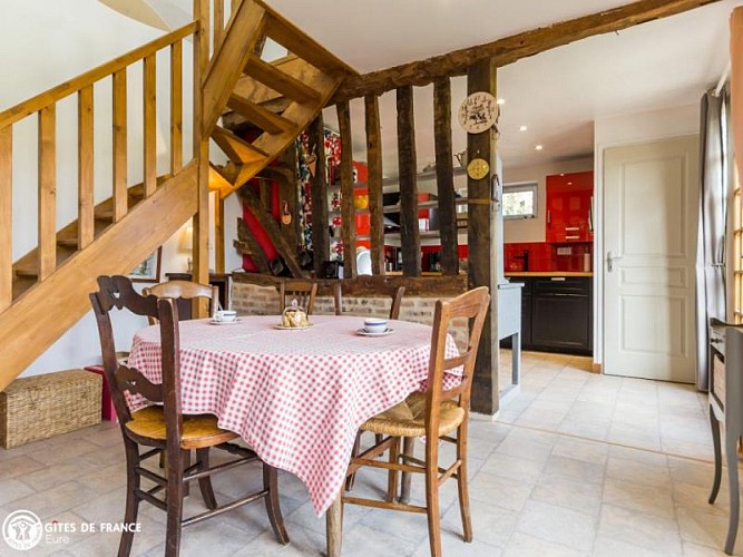 Gîte LA COUR AUX FLEURS