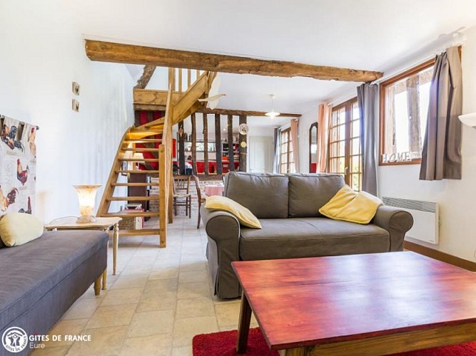 Gîte LA COUR AUX FLEURS