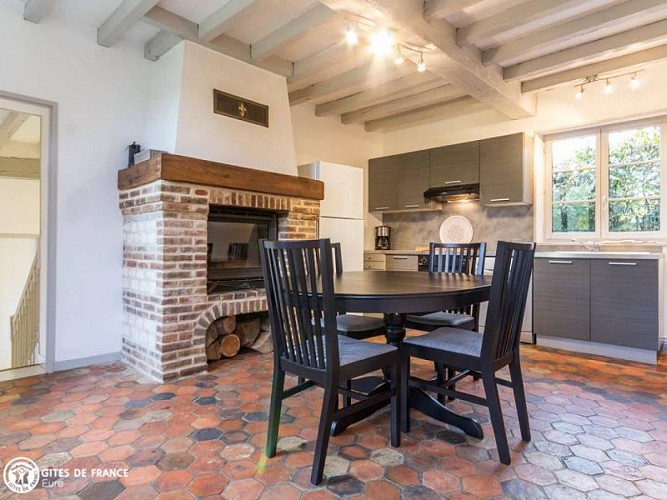 LE GITE DES HULOTTES