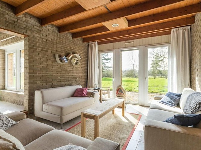 DE BRIQUES ET DE BROC