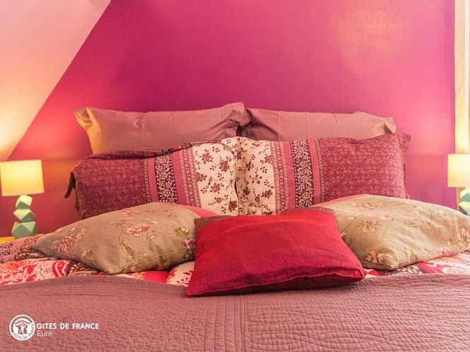 CATHY'S ROMANTIC GARDEN