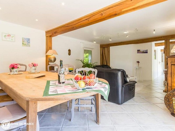 La chaumière aux hortensias