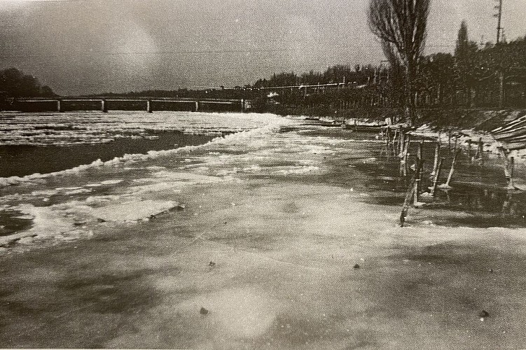 Fontaine-le-Port