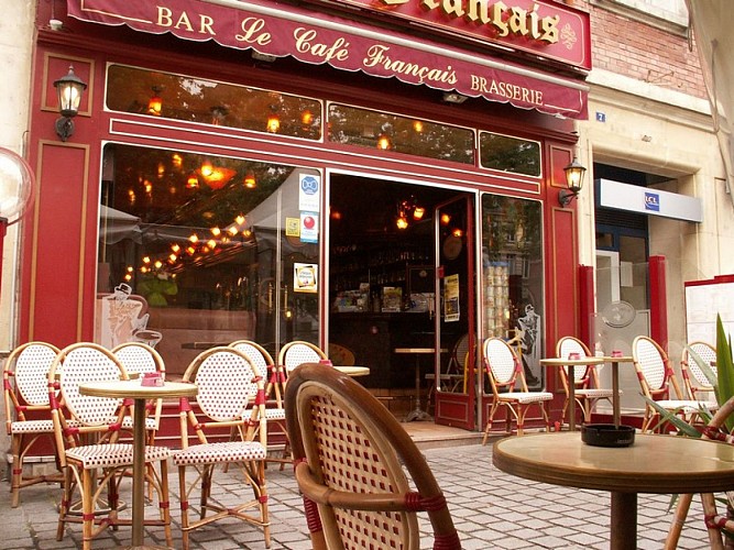 Le Café Français