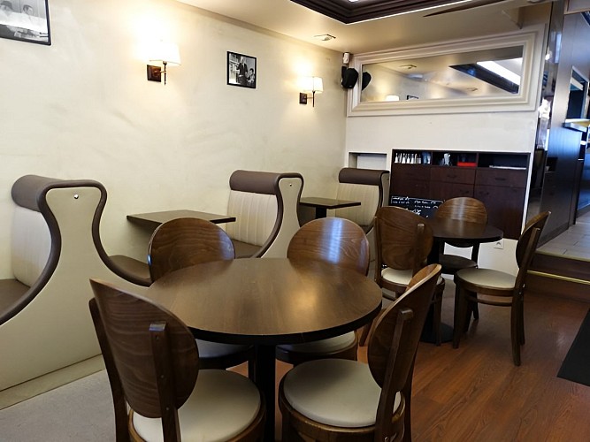 Café français espace intérieur