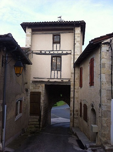 Tour Porte de Pessan