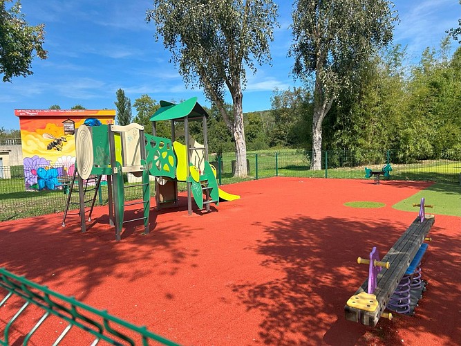 Aire de jeux de Pavie