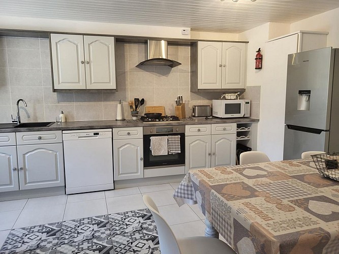 HLOAQU047V50MUU6_Roumagne_Lavandes_photo3