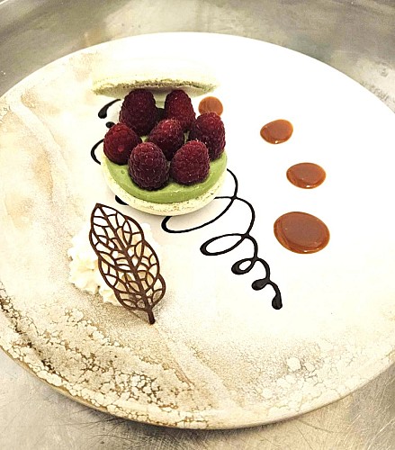 macaron pistache framboise