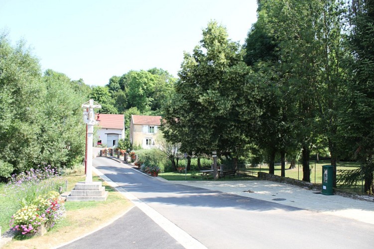 Aire de services et de stationnement Rollainville