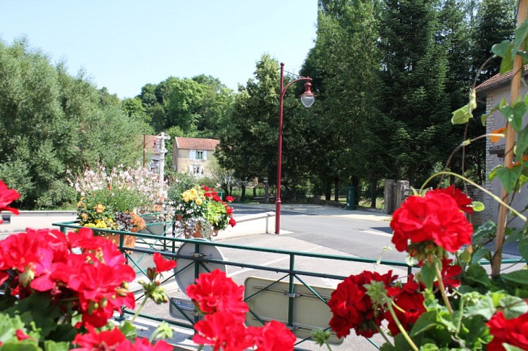 Aire de services et de stationnement Rollainville