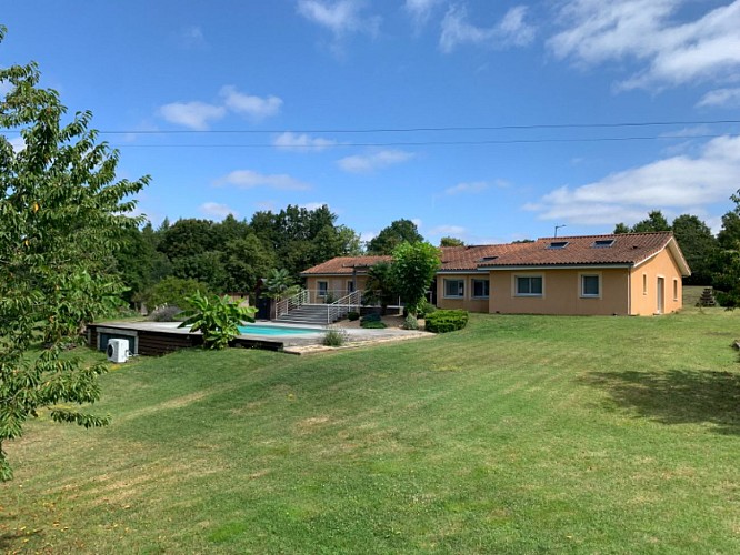Gîte au coeur de la verdure, Saint-Brice-sur-Vienne