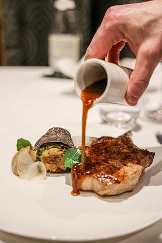 Gourmet restaurant and chic bistro - Domaine de Montagne