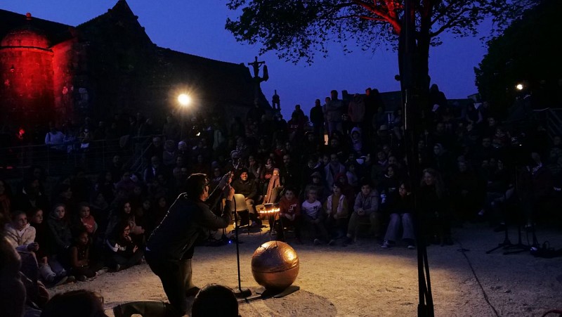 VILLAGES EN SCÈNE : La symphonie des chauves souris - Cie Mycélium