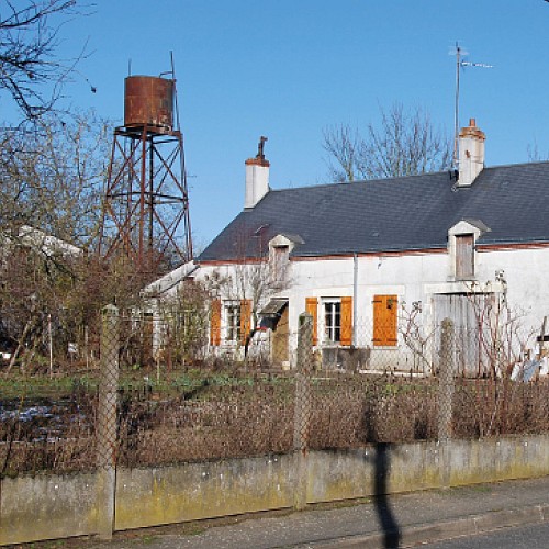 Maison du maraicher avec reservoir d'eau