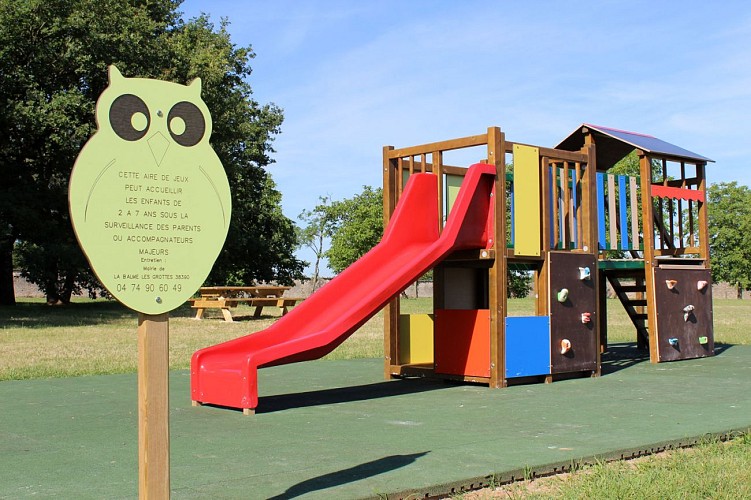 Picnic area and games