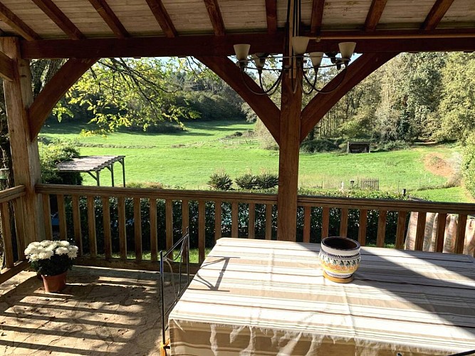 cb4b76b8-4806-4c47-b67b-88018378567f