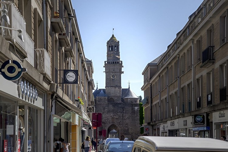 OT_2020_Vire_Porte_horloge_Lucie_Mach_TIS3