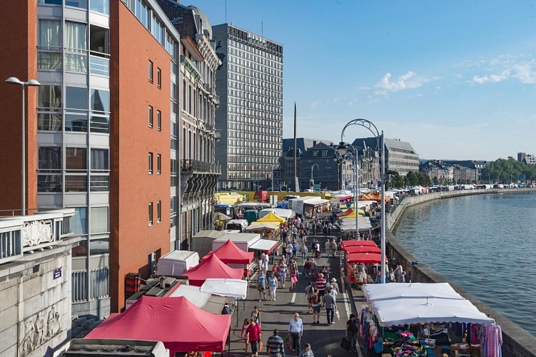 Marché dominical de la Batte