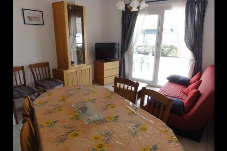 H8198-saint-martin-de-brehal-4