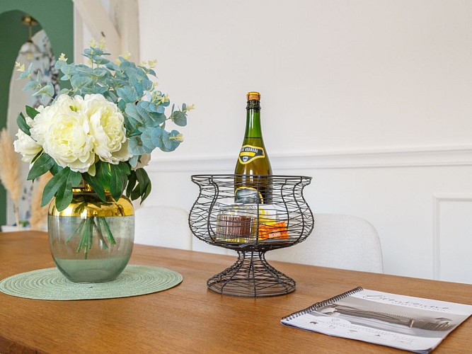 la pause en seine meuble caudebec en caux Panier de bienvenue (Lina)