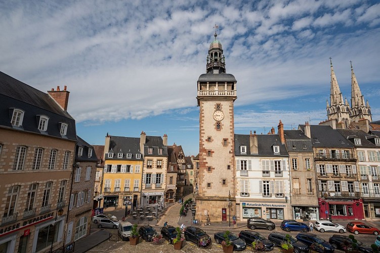 Moulins, capital of the Bourbons and its triptych