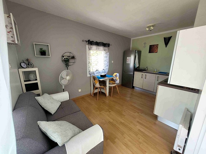 LOCATION SABAU LAETITIA AVENSAN 