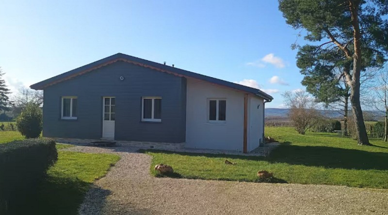 Gîte du Coin Chardon - chalet au milieu des vignes