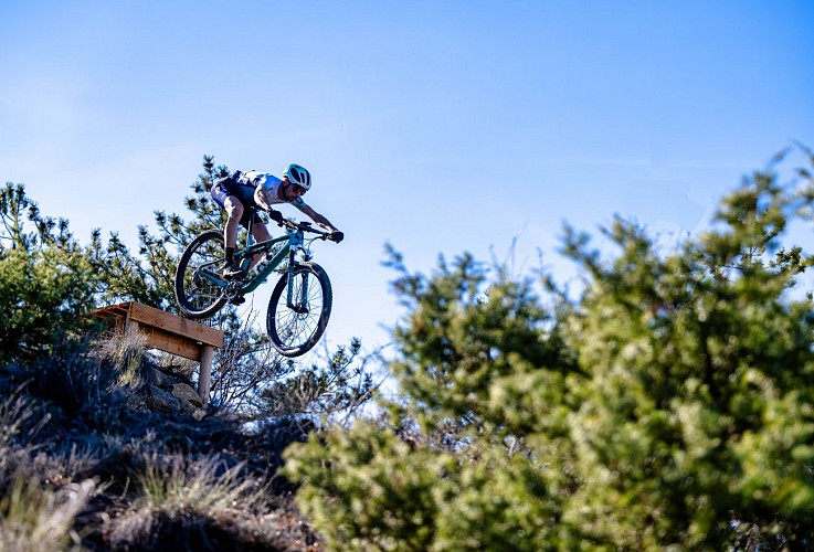 Le Club mountain bike stay, the group formula!