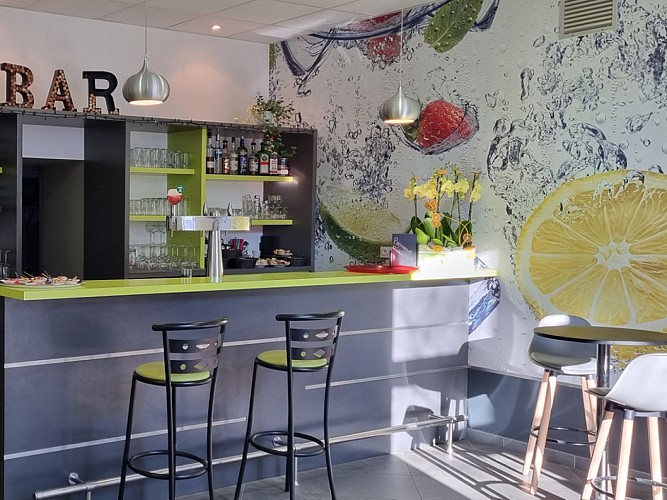 RESTAURANT-BAR O'VAYRITABLE