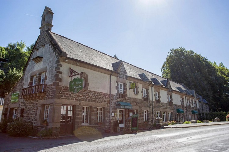 Hostellerie du Vieux moulin à Hédé-Bazouges