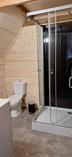 salle d'eau et WC
