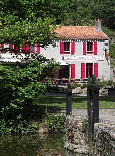 L'AUBERGE DE POUPET