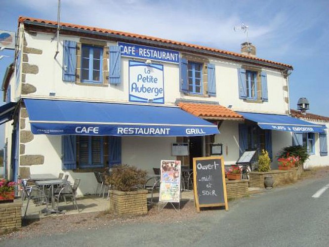 LA PETITE AUBERGE