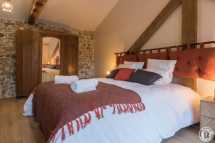 LA FERME DES HAUTINS