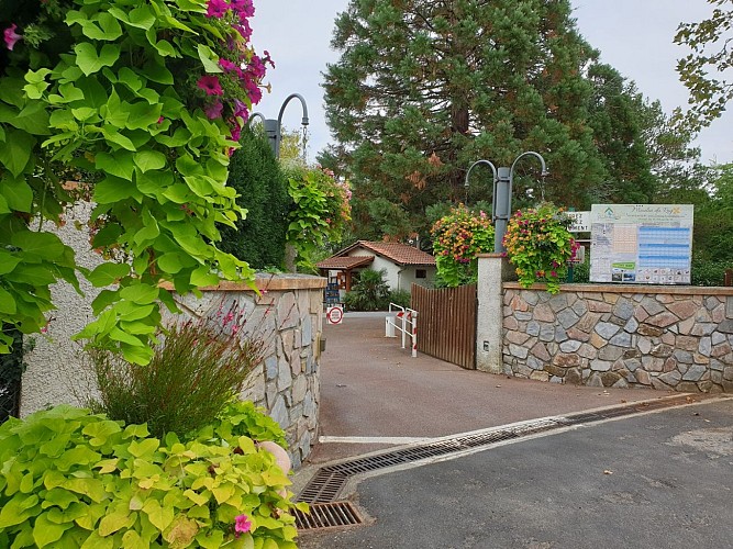 camping moulin du roy REVEL