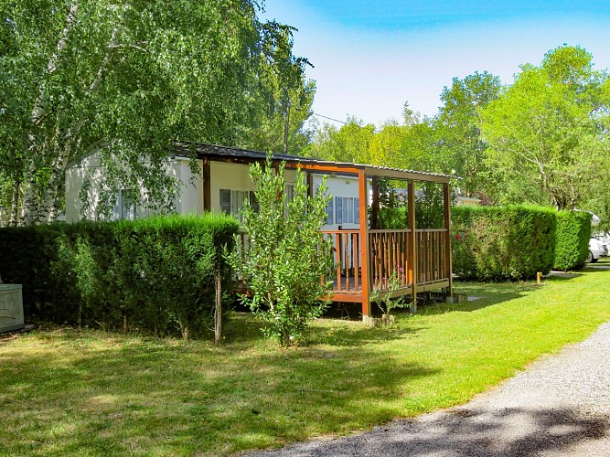 mh 52 camping en salvan REVEL