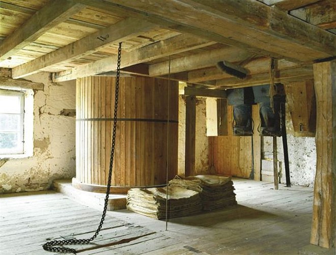 DIE MÜHLE VON DE XAMONTARUPT