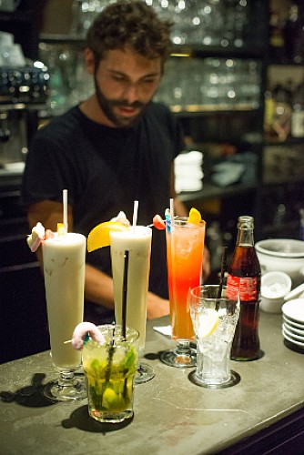 LE CAFÉ NOIR - BAR/BRASSERIE