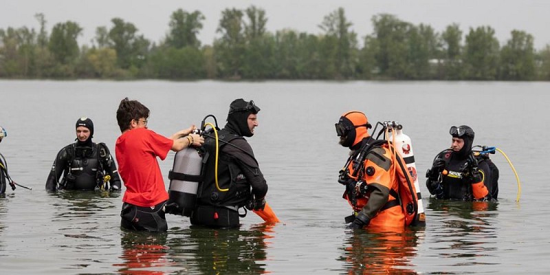 20240407170521-davt7645