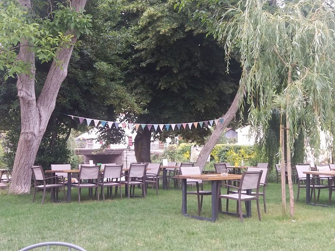 Restaurant Au bord de l'eau