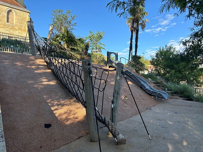 Aire de jeux du Square Jérôme Cuzin