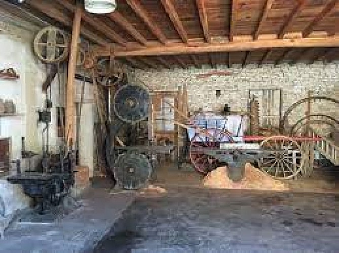 musee du charron et de la couture (tourisme occitanie)