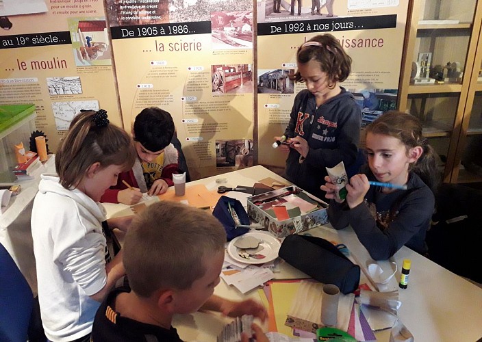 Atelier pour les scolaires.