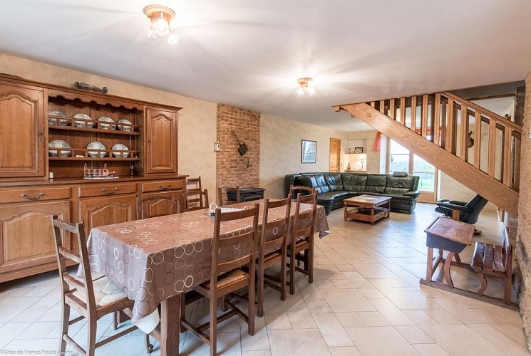 260527-2_H70G001054_5db2f821a18b1_4