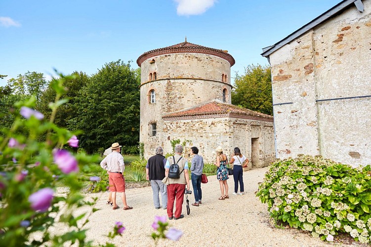Visite dégustation et Buffet champêtre au Château du Coing de Saint-Fiacre